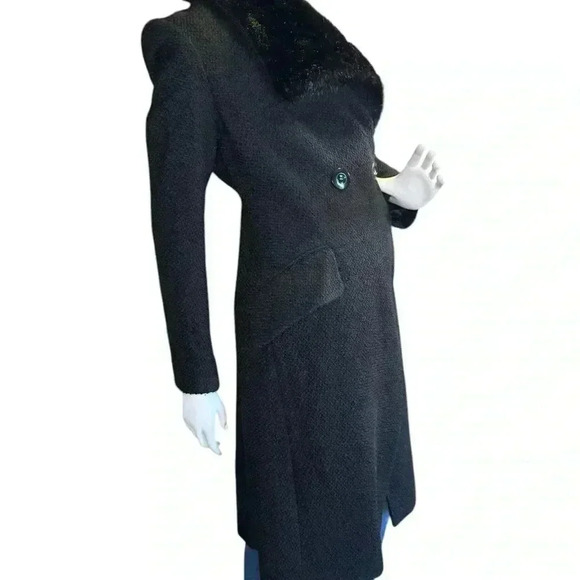 Guess by Marciano unique asymmetrical black wool coat faux fur trim. - Picture 6 of 16